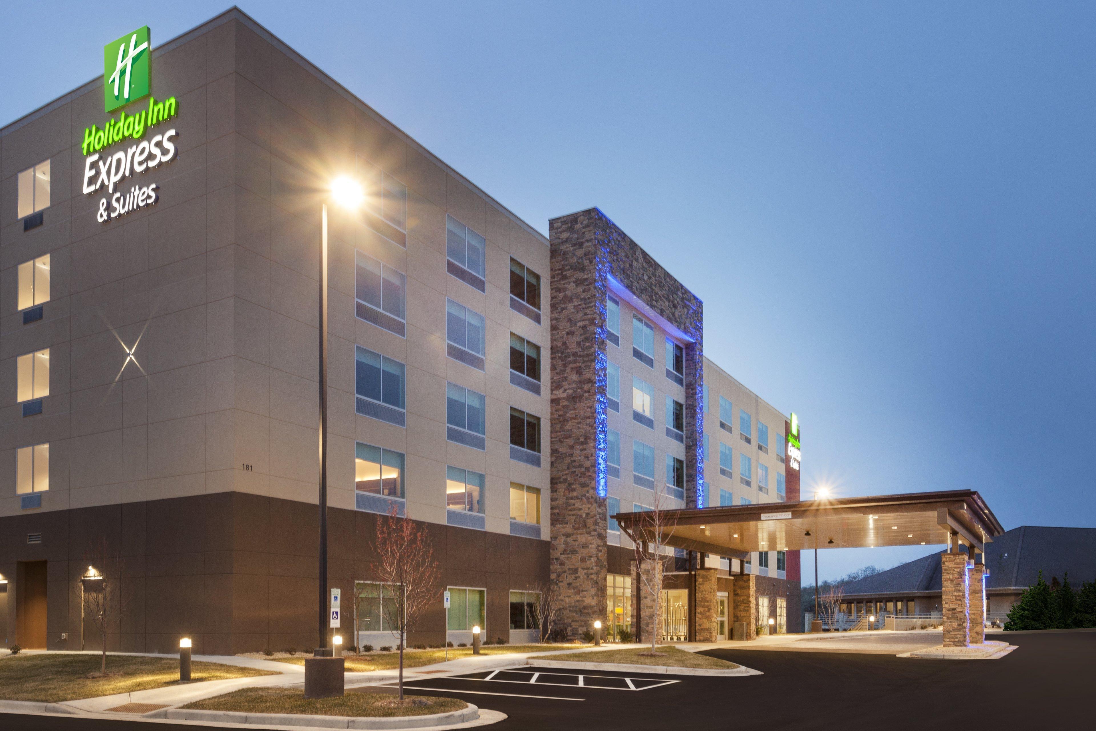 Holiday Inn Express & Suites - Hudson I-94 By Ihg מראה חיצוני תמונה