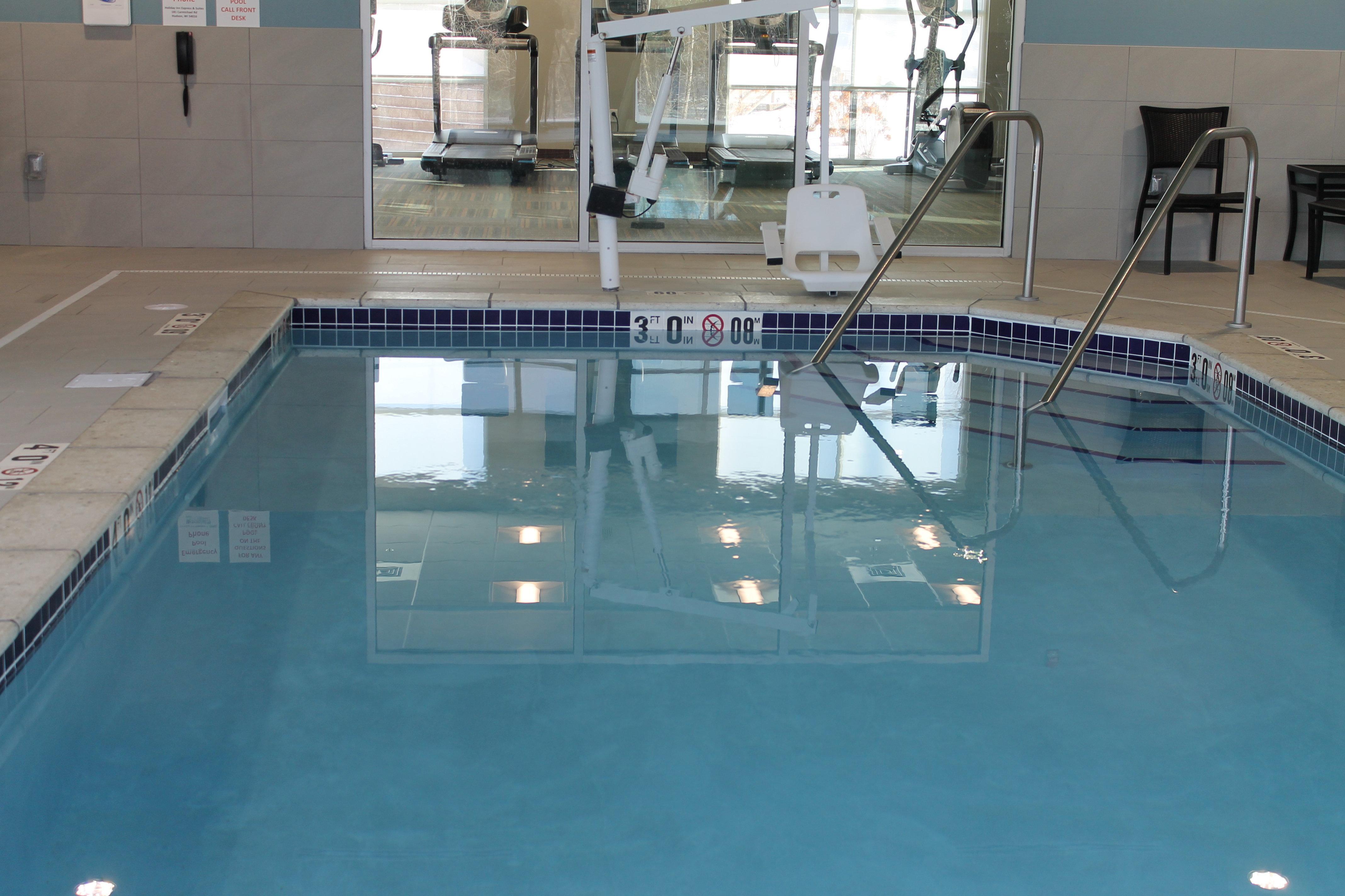 Holiday Inn Express & Suites - Hudson I-94 By Ihg מראה חיצוני תמונה